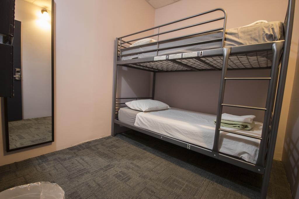 International Students Residences (adults Only) Asrama