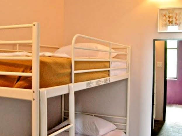 International Students Residences (adults Only) Asrama